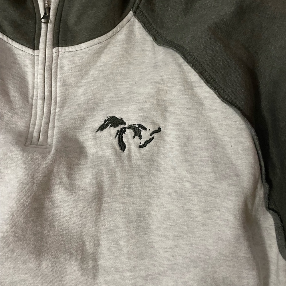 Michigan Pull Over Sweatshirt